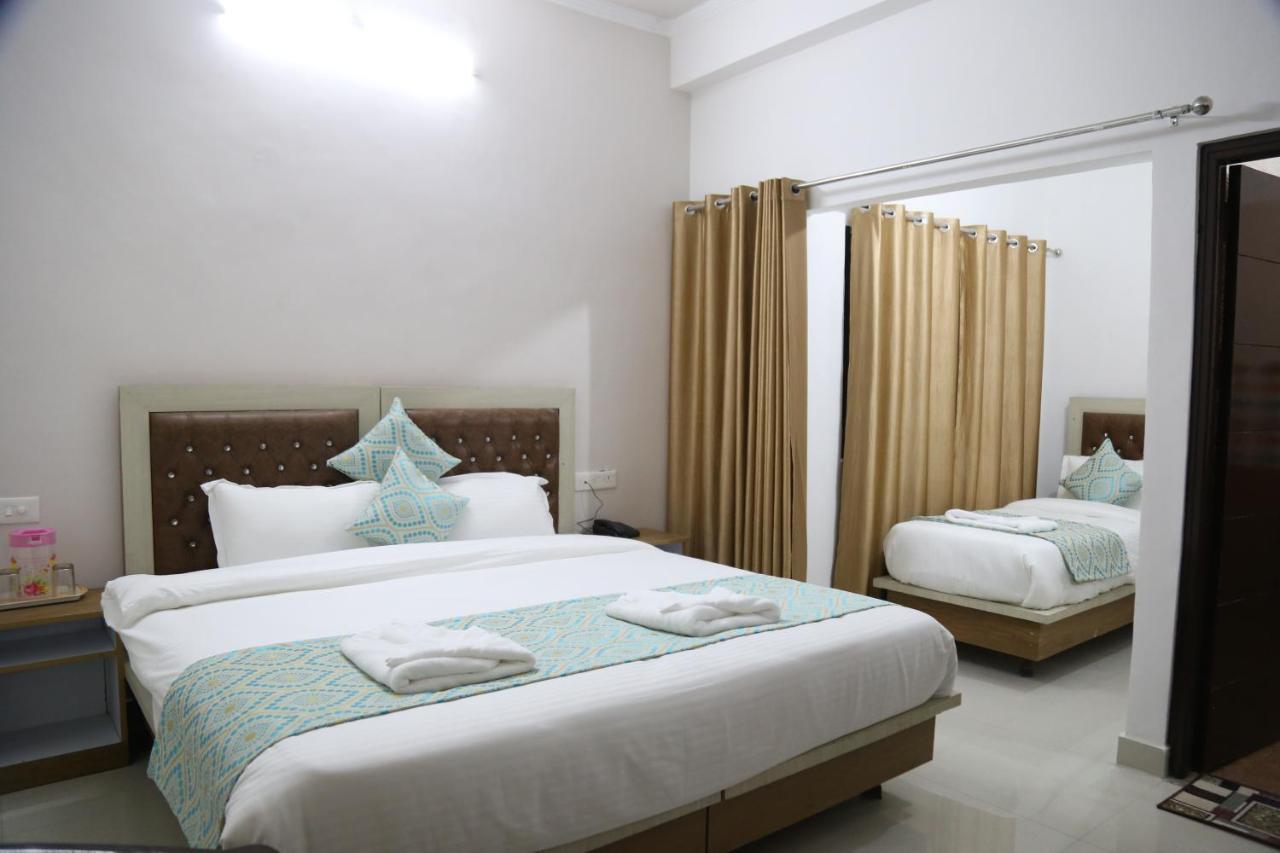 Hotel Yog Tapovan- Rafting Available Ришикеш Экстерьер фото